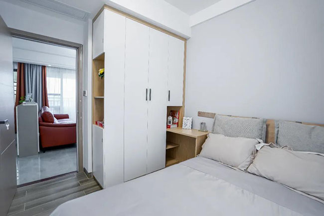 112㎡現代簡約，巧用配色締造環境格調，實用軟裝也能讓家庭美輪美奐